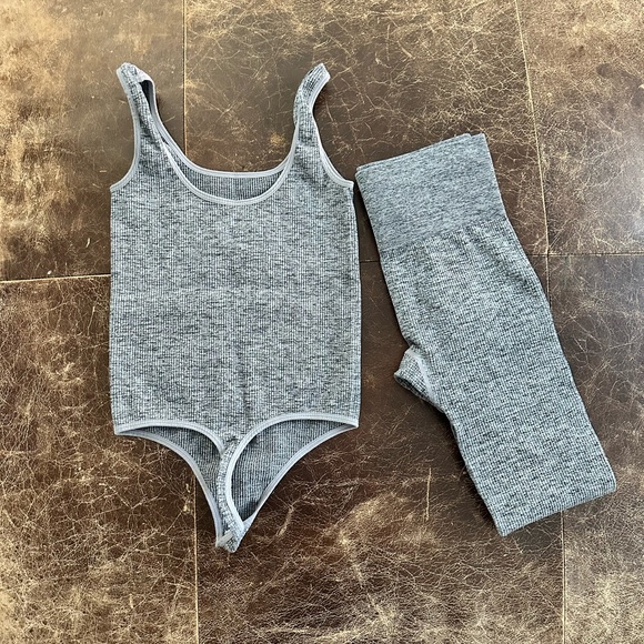 Target - Colsie - Workout/Lounge Set - Picture 4 of 5